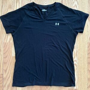 Under Armour Women's Black V-Neck Top
